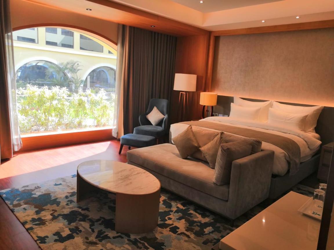 Belvedere Golf & Country Club Adalaj Esterno foto