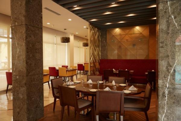 Belvedere Golf & Country Club Adalaj Esterno foto
