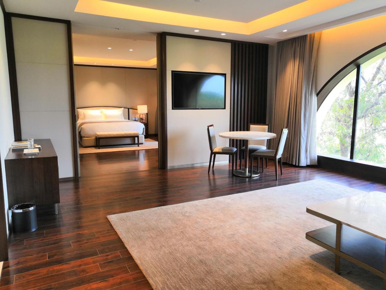 Belvedere Golf & Country Club Adalaj Esterno foto