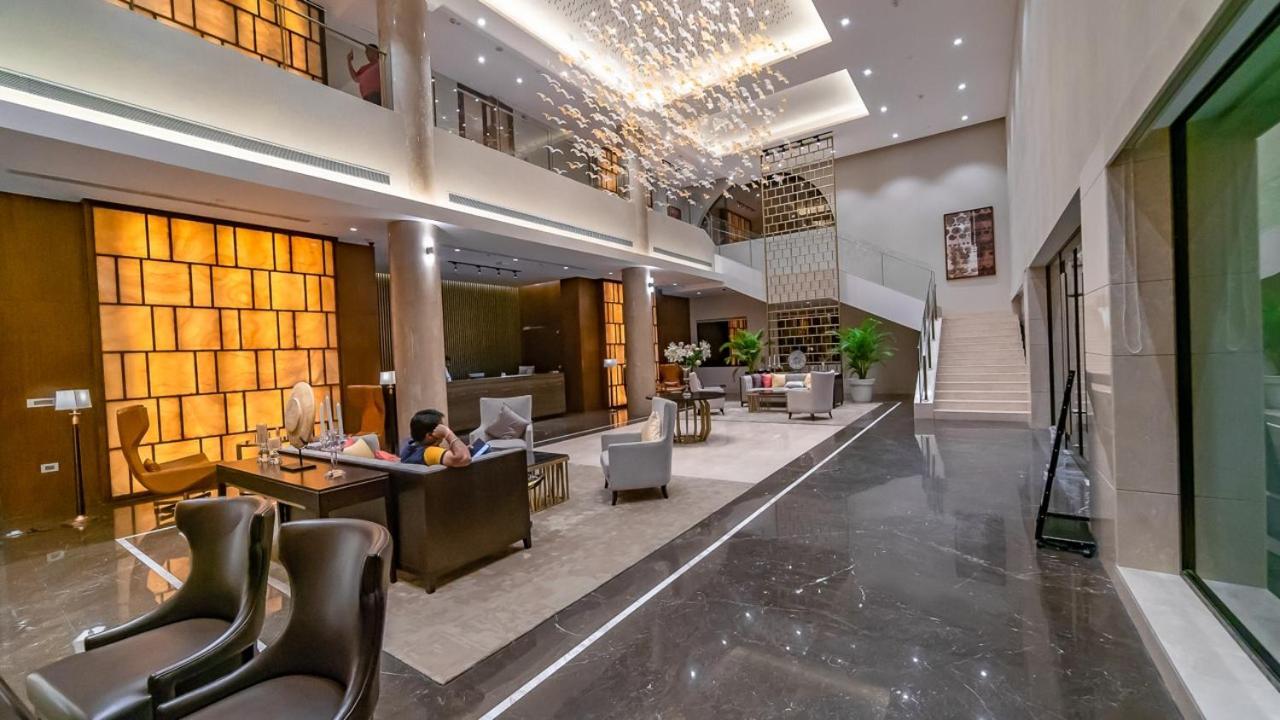 Belvedere Golf & Country Club Adalaj Esterno foto